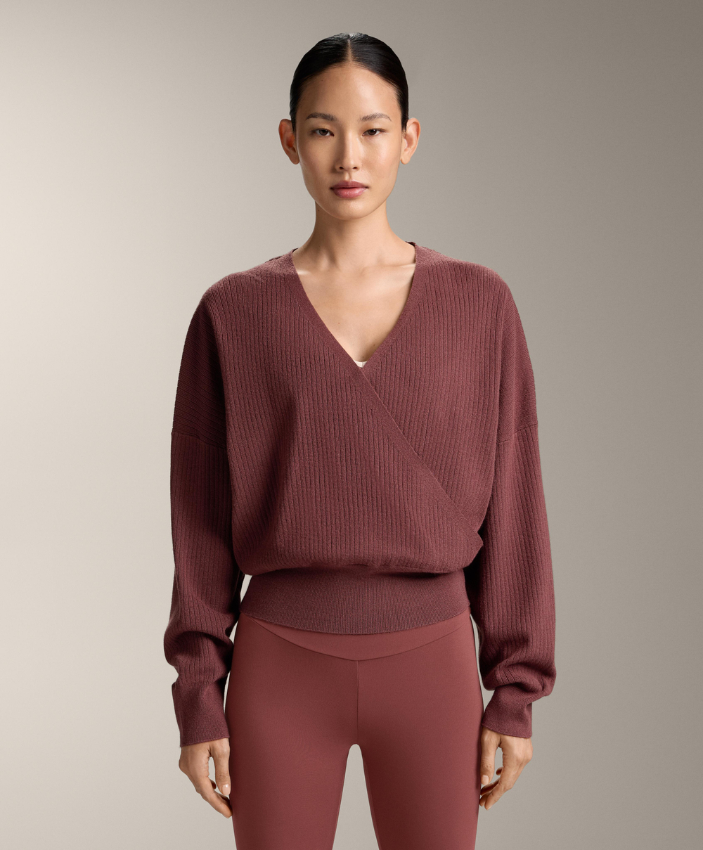 Oysho Вязаный свитер на запахе, линялый махагон