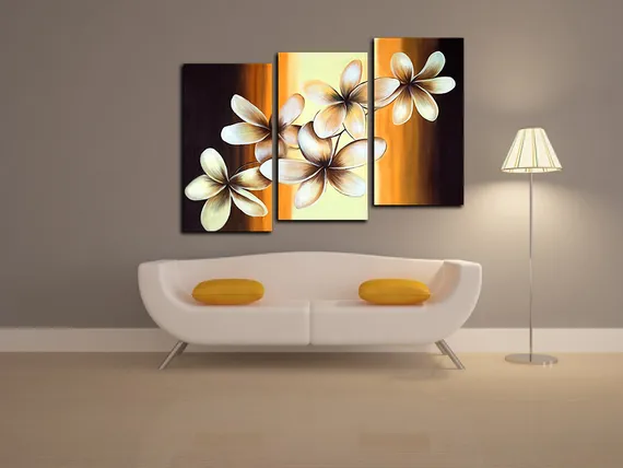 Модульная картина "Бежевый цветок"