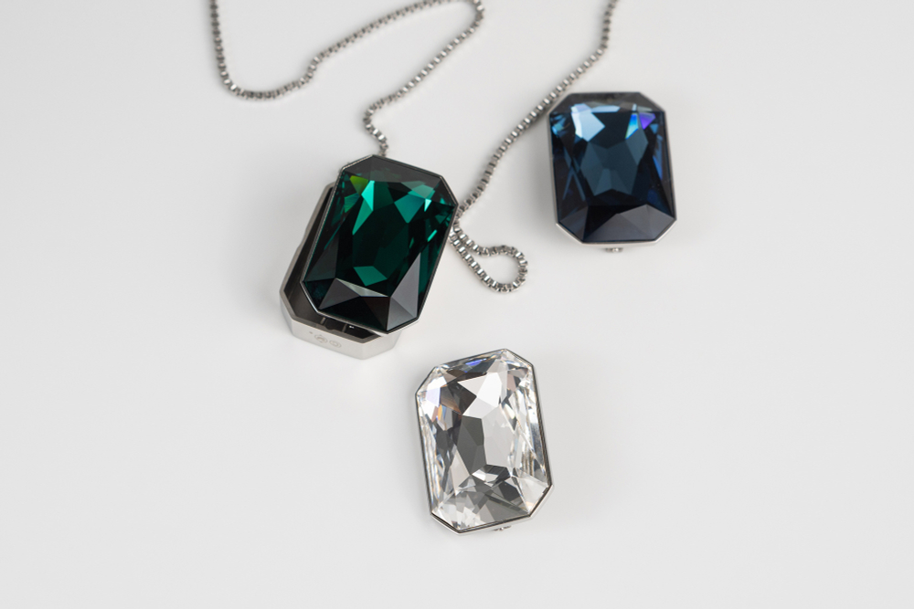 Колье Swarovski с тремя сменными подвесами