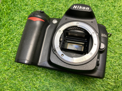 Nikon D50 kit 18-55mm 3.5-5.6G ED (49.000 кадров)