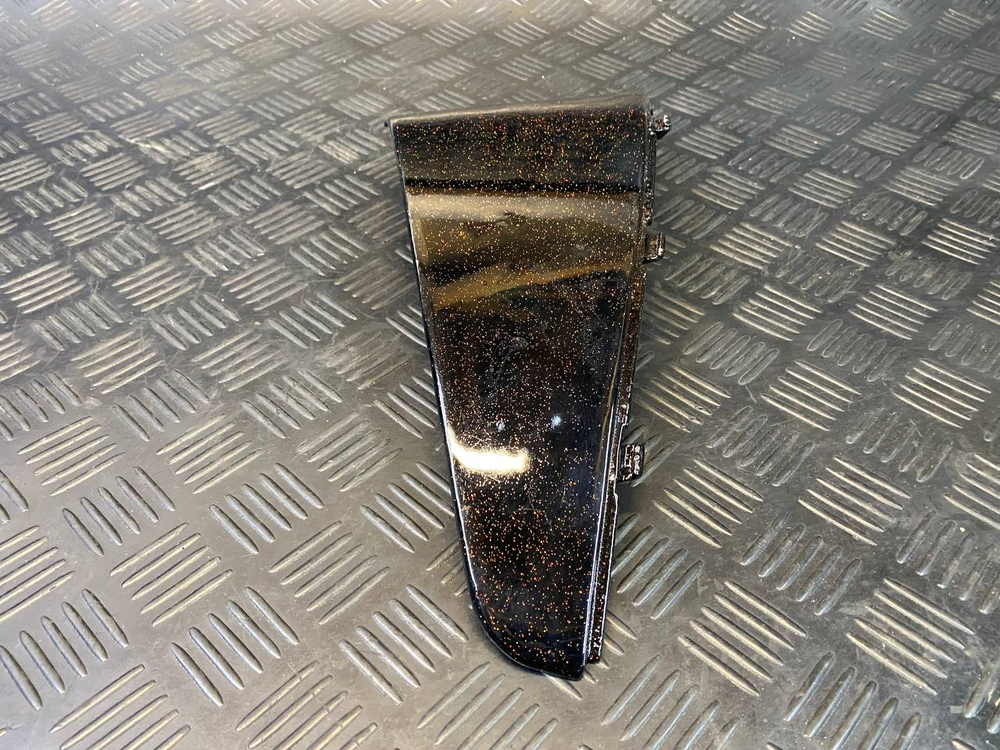 Пластик боковой левый Honda Steed 400 83700-MR1-0100 053393