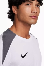 Футболка Nike Dri-FIT Strike