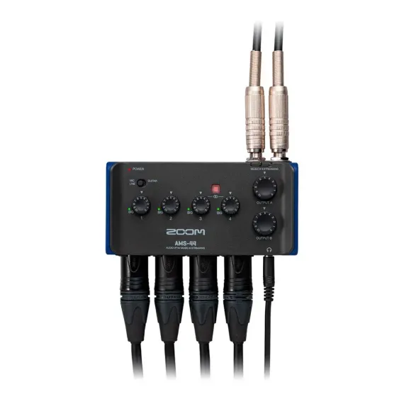 Zoom AMS-44
