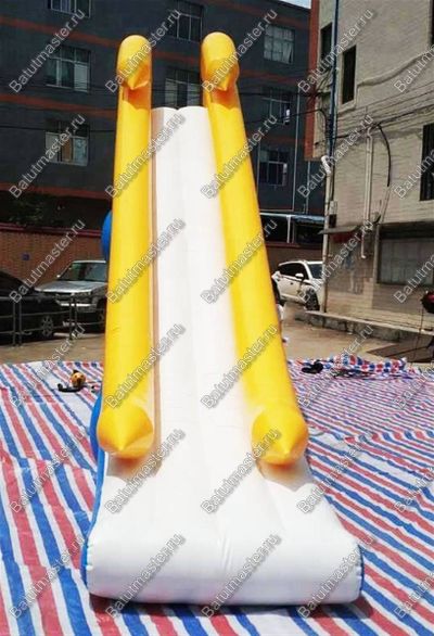 Надувная прямая водная горка для вышки (опоры) «Солнечный залив», 12*2*8 м