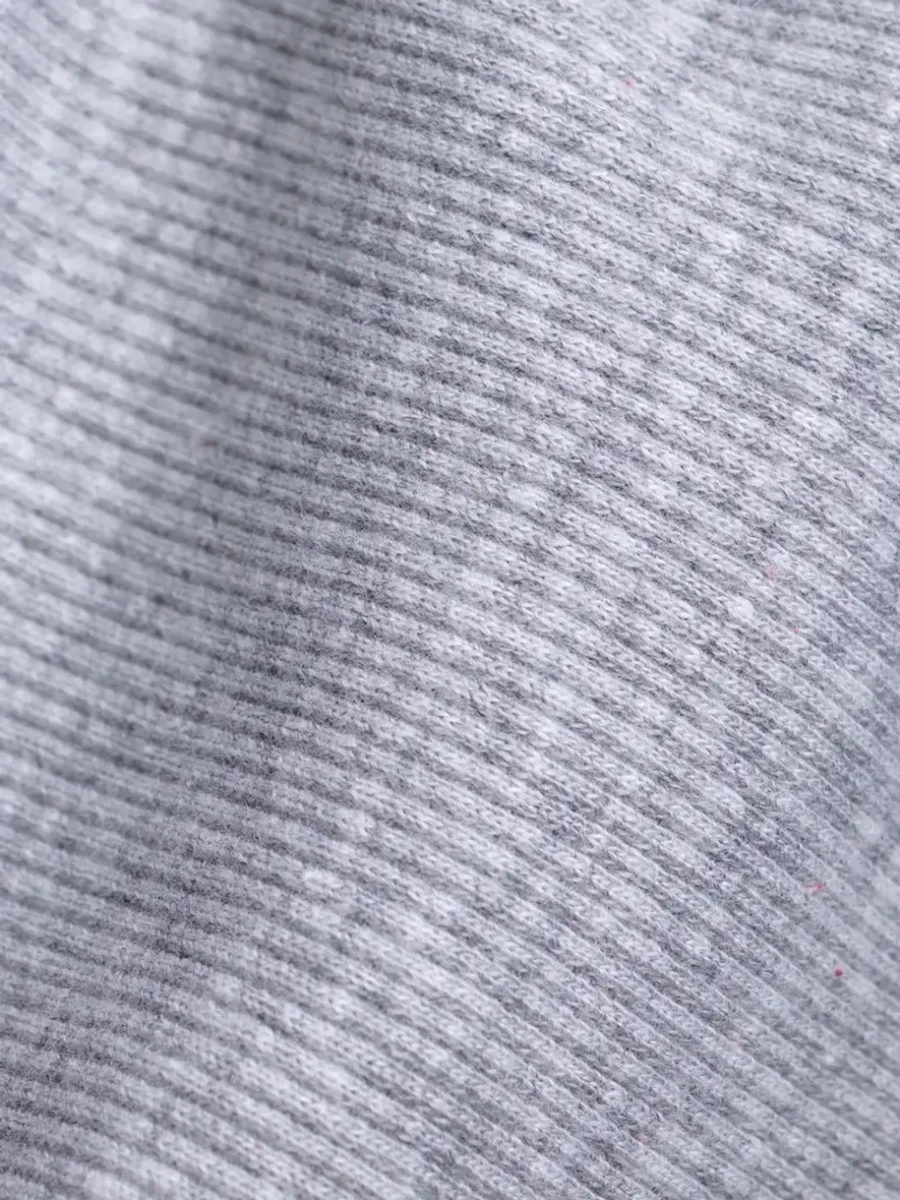 Шапка детская со снудом и митенками