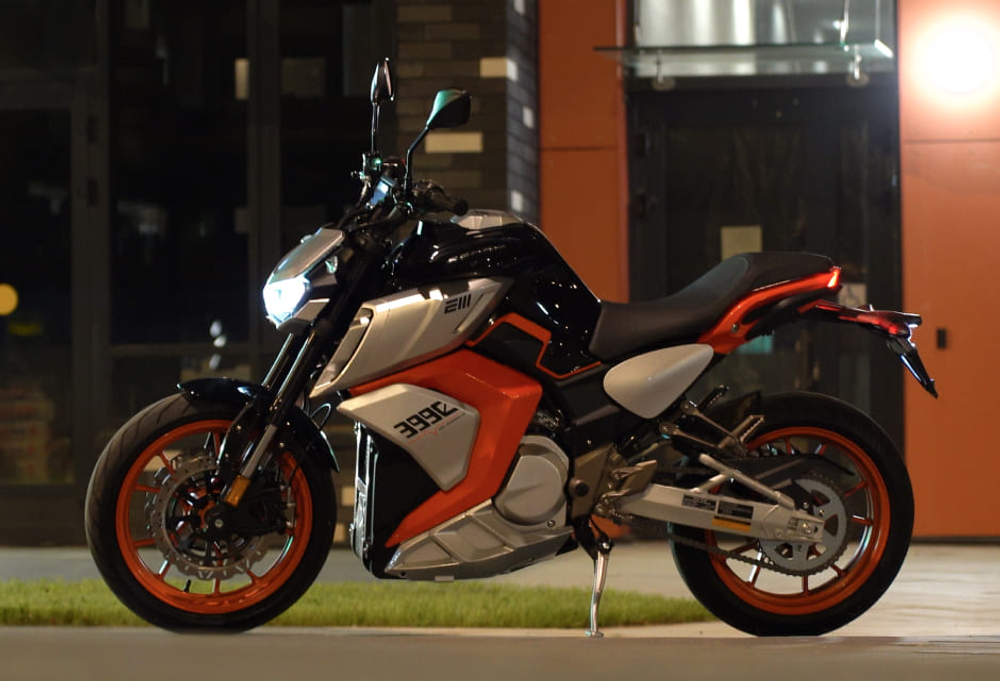 Электромотоцикл SENKE SK8000D