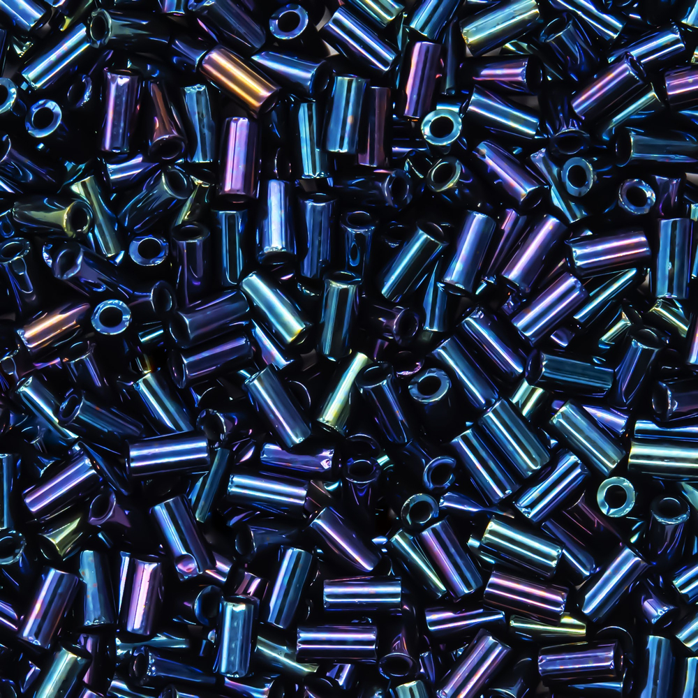 Японский бисер TOHO Bugle (стеклярус) 3mm (№82), металлизированный, непрозрачный глянцевый