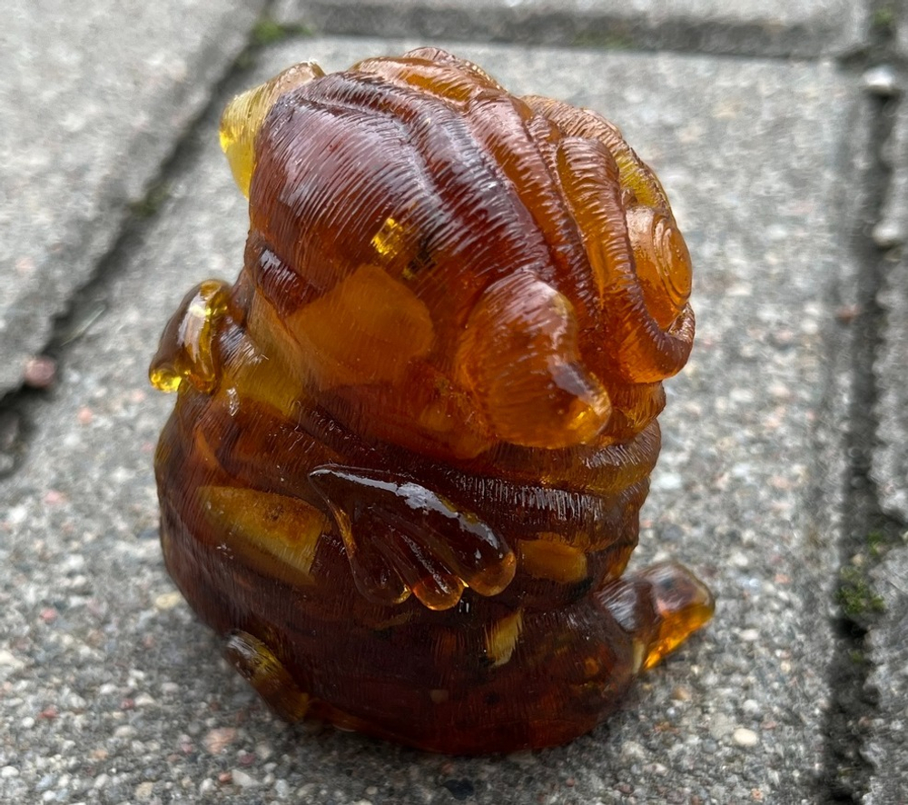 Мопс с крылышками