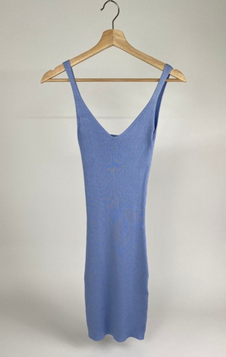 Платье Weekday