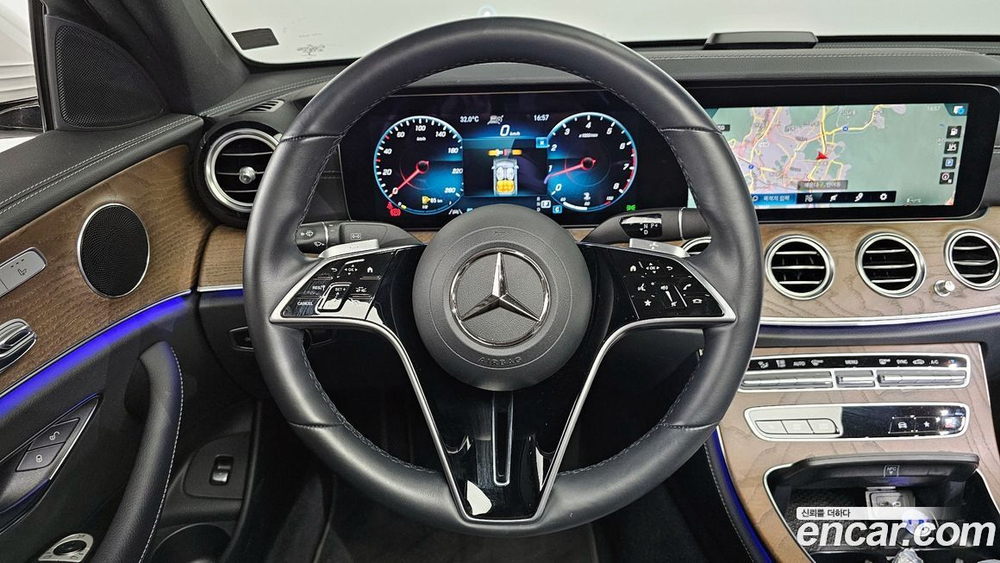 Mercedes-Benz E-Class W213 E250 Exclusive (08.2021)