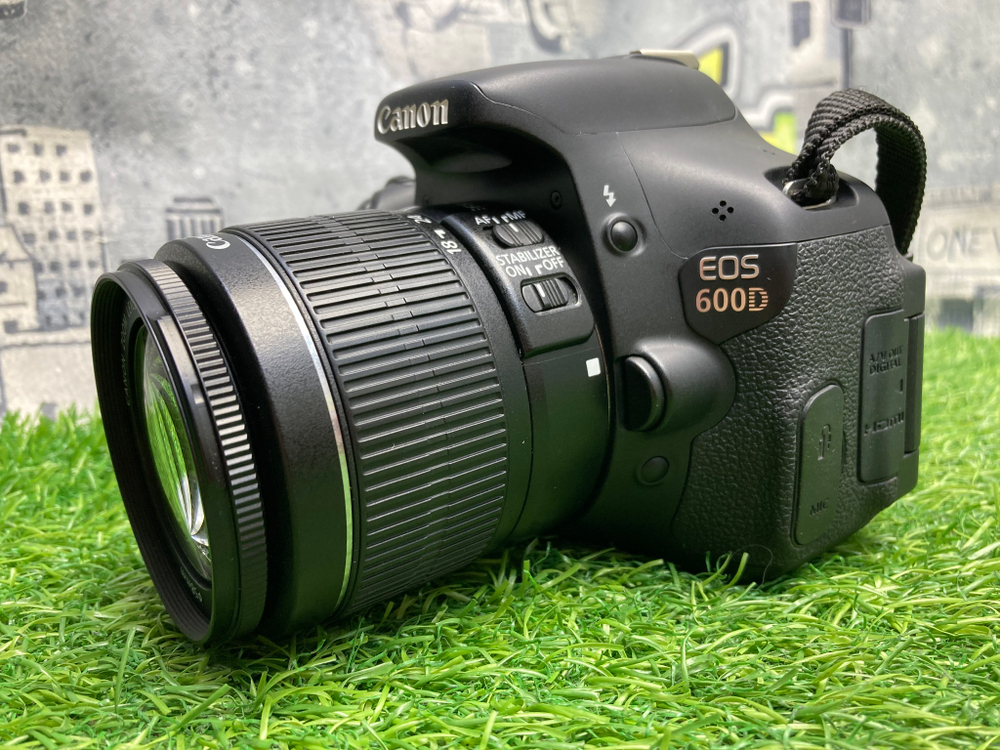 Canon 600D kit 18-55mm 3.5-5.6 IS ll 6.850 кадров