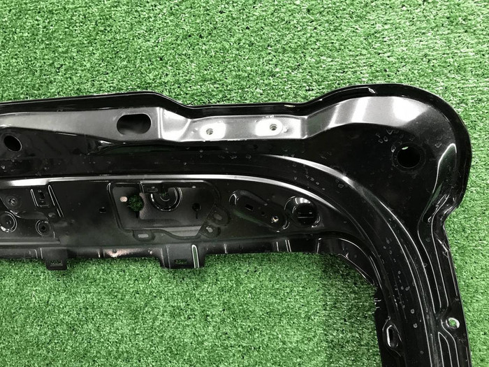 Крышка багажника Lynk & Co 09 (2021-н.в.)