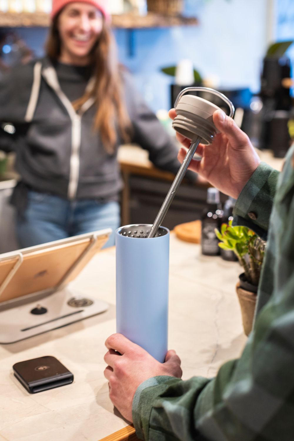 Термокружка Klean Kanteen TKWide Twist Cap 20oz (592 мл) Clear Sky