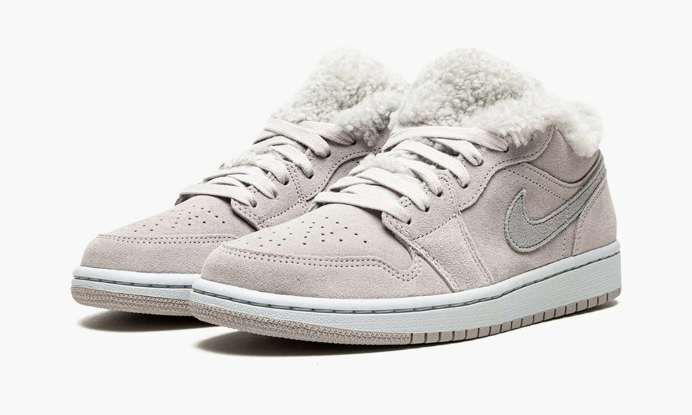 Air Jordan 1 Low WMNS "Sherpa Fleece"