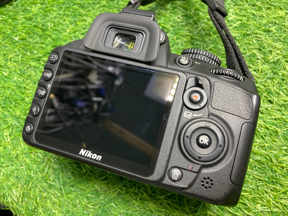 Nikon D3100 kit 18-55mm 3.5-5.6G VR 5500 кадров
