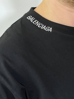 Футболка Balenciaga