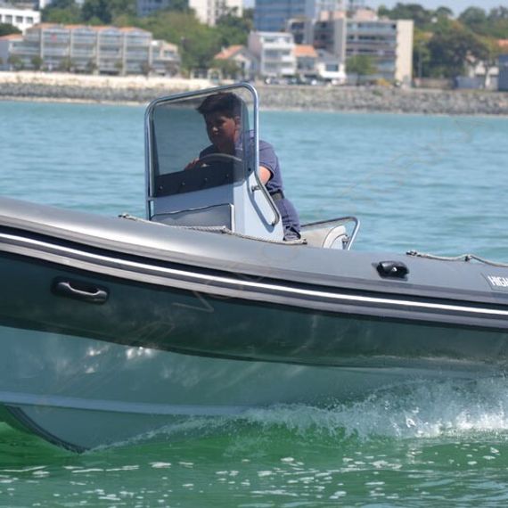 Лодка надувная HIGHFIELD Ocean Master OM 500, встр. бак