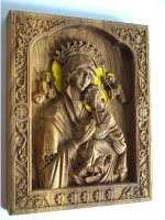 Освященная Страстная икона Божией Матери из дуба