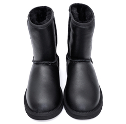 UGG Classic Short Metallic Black