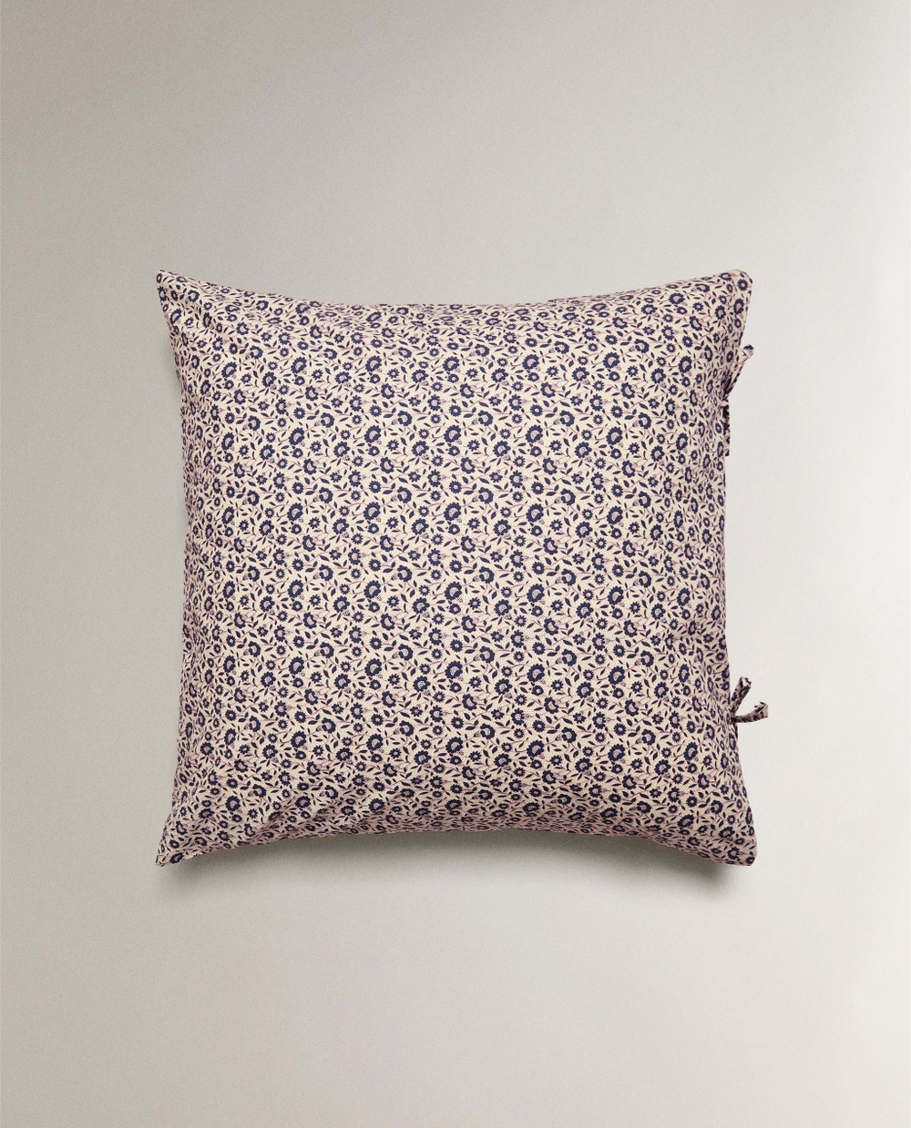 Наволочка Zara Home, хлопок 100%, с цветочным принтом, 2606/091