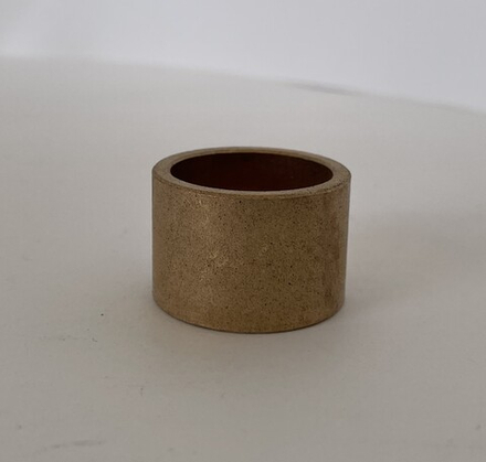 10203004A Бронзовая втулка для Шкива вилки(10201006)  для 240ХМ (208) идут 2 штуки на один шкив