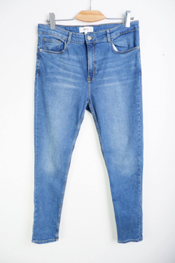 Джинсы Mango на каждый день, маркировка 42, визуально на 46 размер