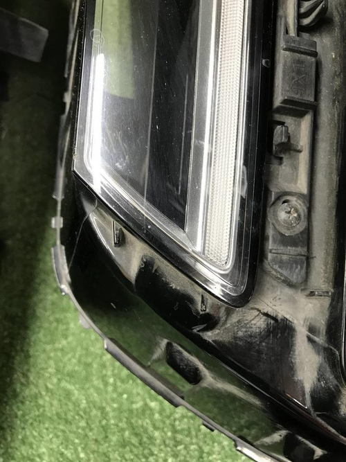 Битая Фара левая Genesis GV80 (2020-2023) LED