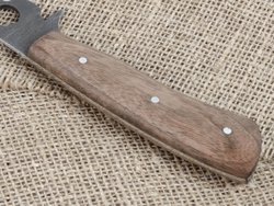 Рыбацкий нож "Акула", цельнометаллический, сталь 65х13, рукоять орех