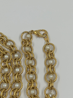 Цепь с «жемчугом»