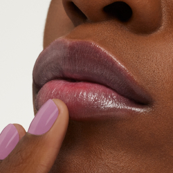 MAC Cosmetics Glow Play Lip Balm - Питательный и увлажняющий бальзам для губ, 3,14 g