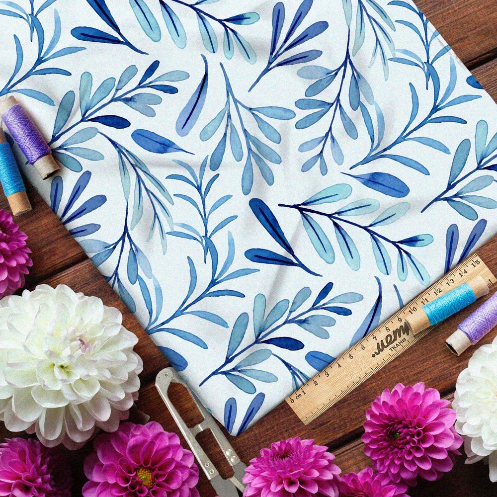 Ткань бифлекс тонкие акварельные листья на белом фоне