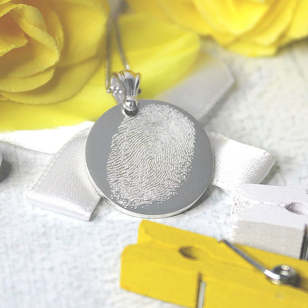 Серебряный кулон с отпечатком пальца ручной работы с гравировкой на заказ