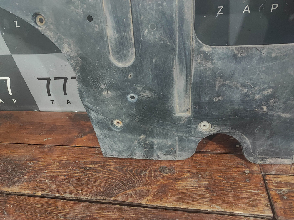 Защита двигателя (пыльник) GAC GS8 1 16-23 Б/У Оригинал 6740003CAD0001