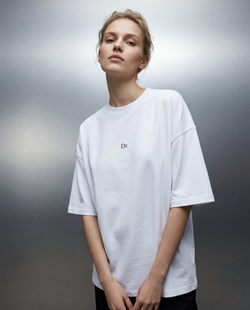 Футболка DR. белая