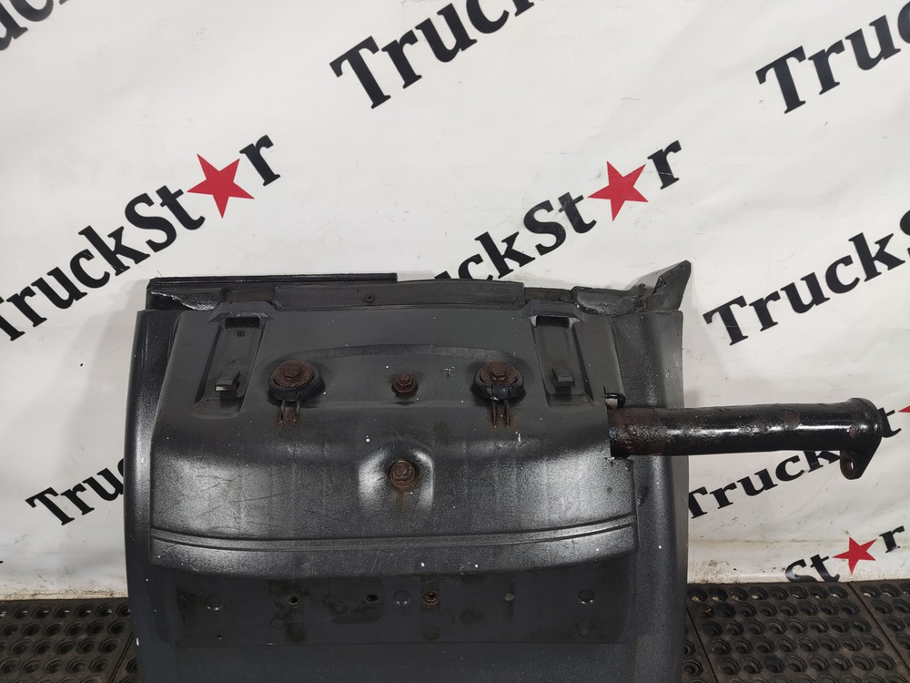 Крыло заднее задняя часть