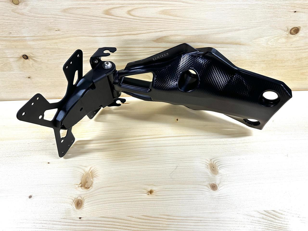 Evotech-rc Короткое крепление номерного знака Ducati Multistrada V4  ESTR-0826