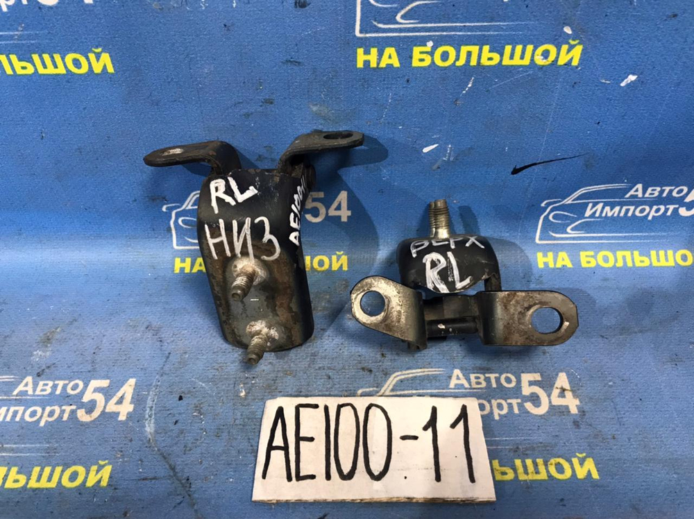 Петля двери задней левой TOYOTA COROLLA 1995