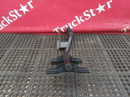 Кронштейн корпуса воздушного фильтра 2023г