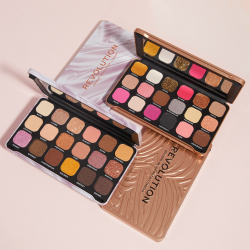 Makeup Revolution Forever Flawless - палитра теней для век, 18× 1,1 g