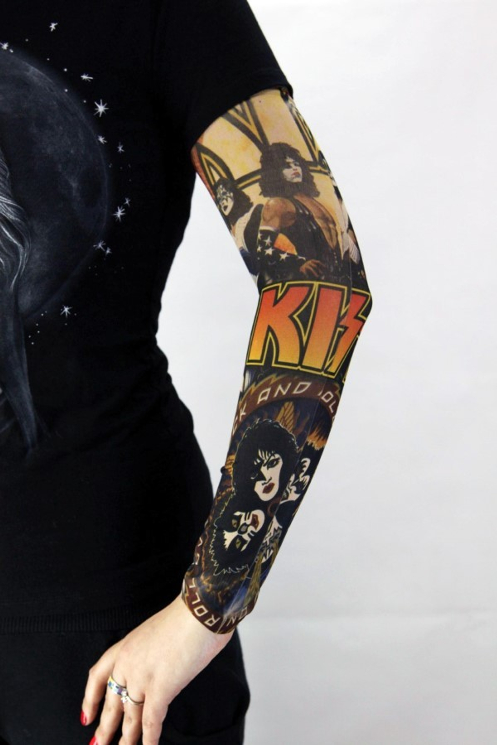 Тату Рукав Kiss