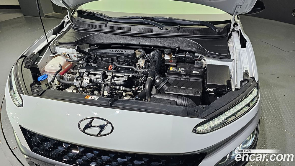 Hyundai The New KONA Бензин 1.6 Turbo 2WD (11.2020)