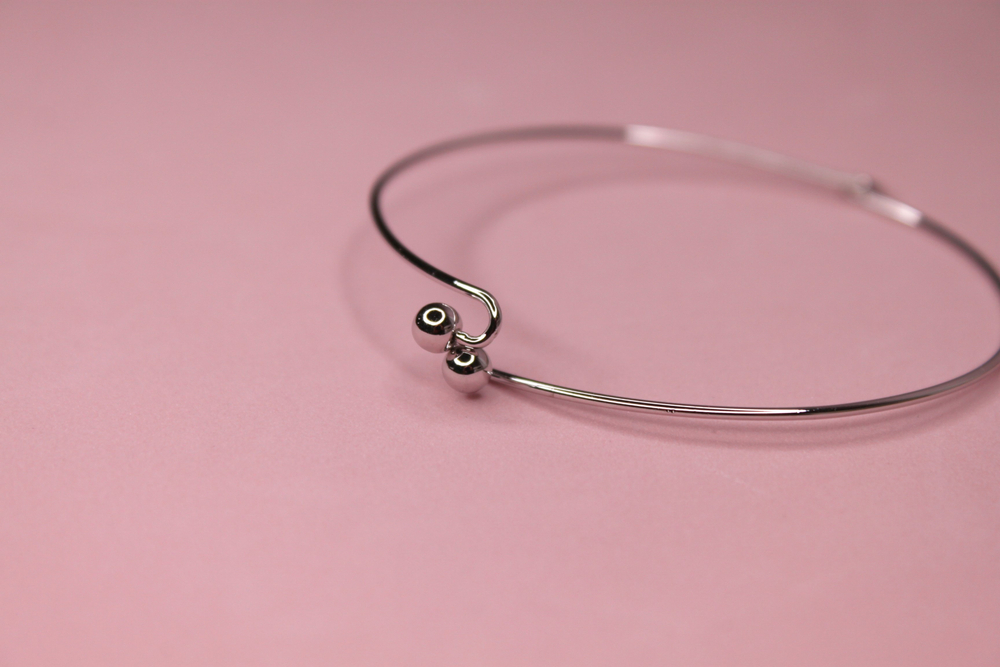 Браслет с двумя шариками и креплением для подвески Южная Корея