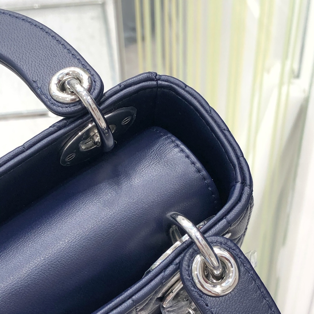 Christian Dior Lady Dior Mini 17 cm