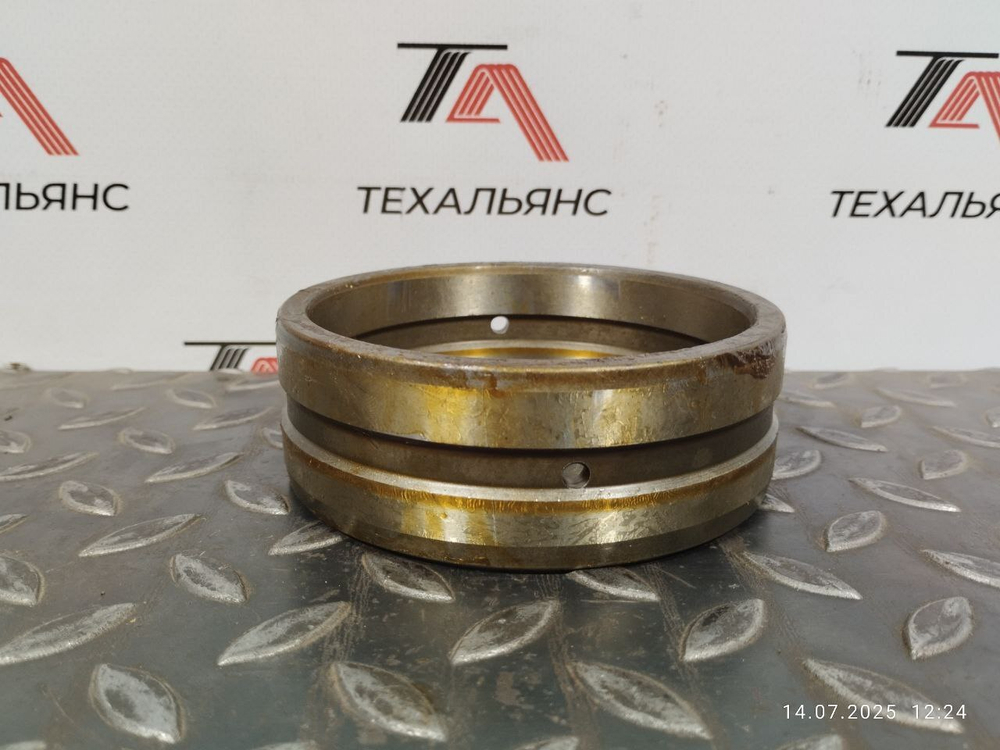 Втулка 4724043