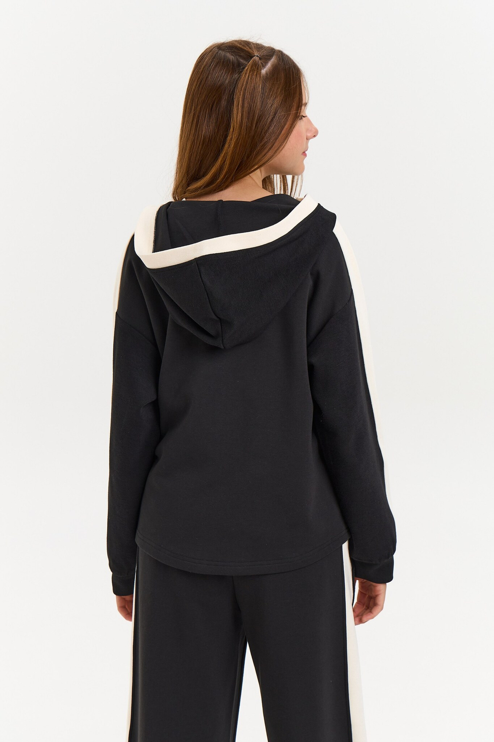 Толстовка дл/р д/д DELORAS 22773