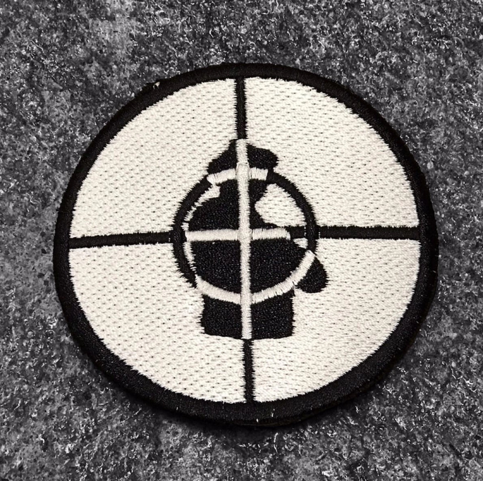 Нашивка Public Enemy