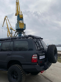 Toyota Land Cruiser 105