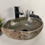 Раковина из речного камня RS-64909 45*34*15 0861