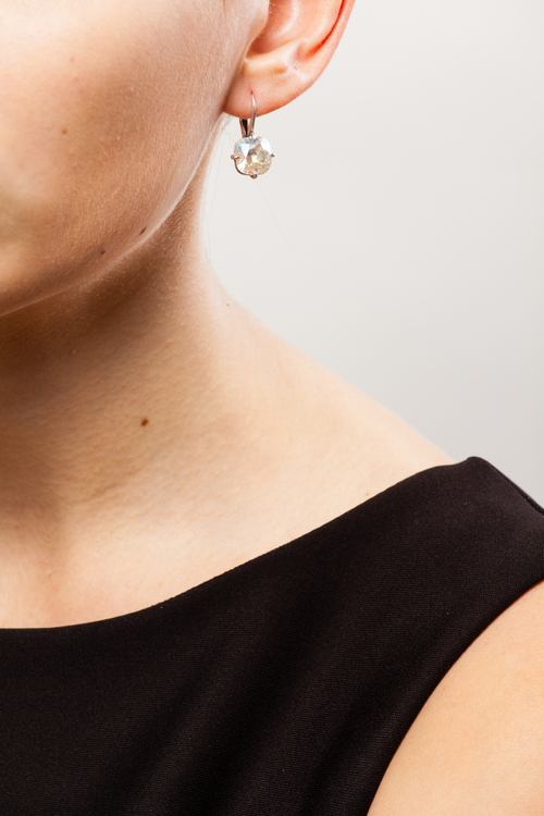 "Флегра" серьги в серебряном покрытии из коллекции "Циркония" от Jenavi  с английским замком