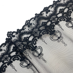 Вышивка на сетке черная 22 см